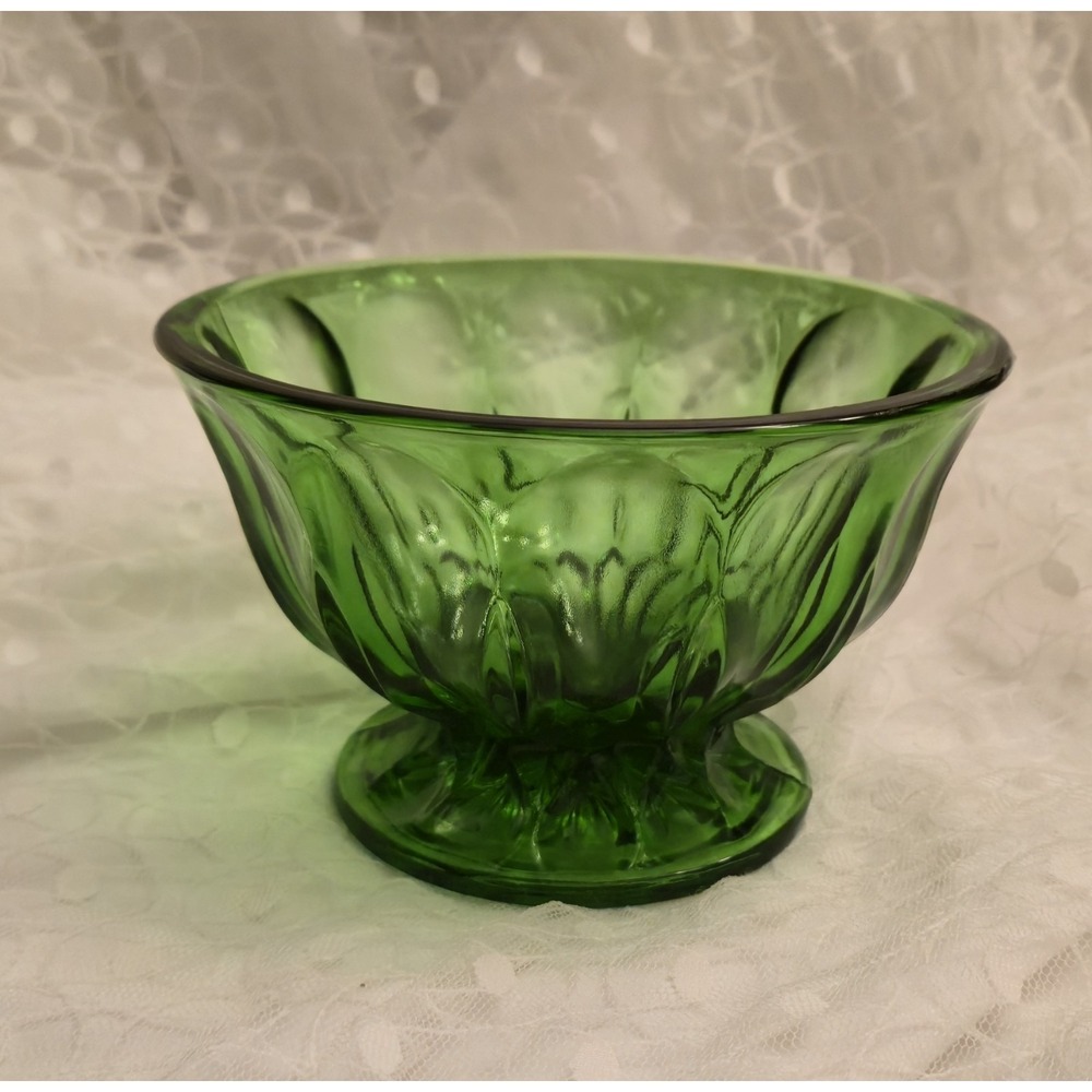 Vintage Anchor Hocking Fairfield Spearmint Green Glass Candy Dish